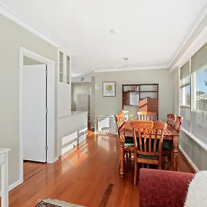 Coastal Retreat - New Brighton Holiday home